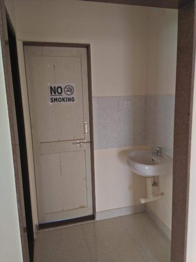 Sai Leela Guest House Dabolim Eksteriør bilde